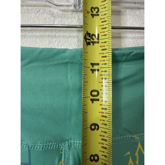 Disney Parks Green Castle Print High Rise Cropped Leggings Size Large - Picture 6 of 7